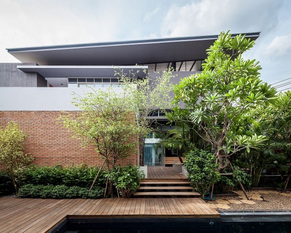 Inspiring houses located in Bangkok_house from outside