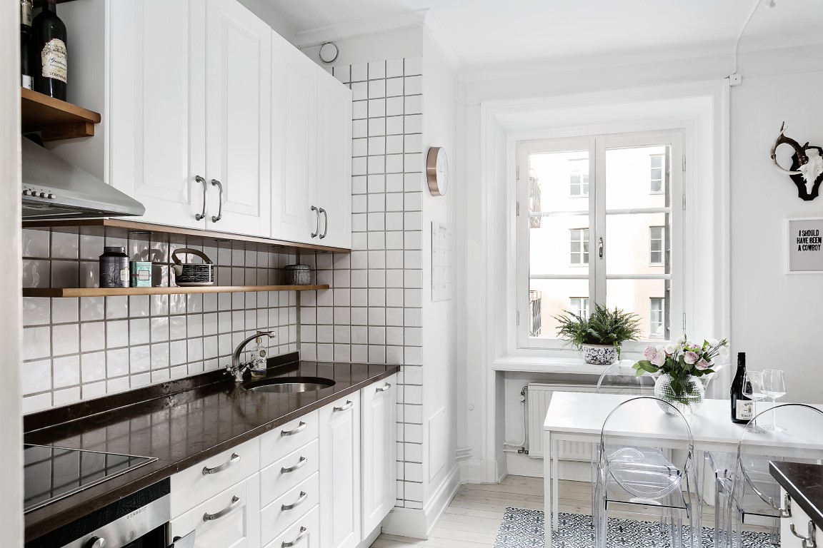 How white color helps your small apartment look bigger - Loftspiration