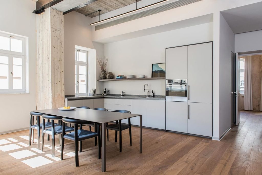 industrial style apartment from Tel Aviv_kitchen